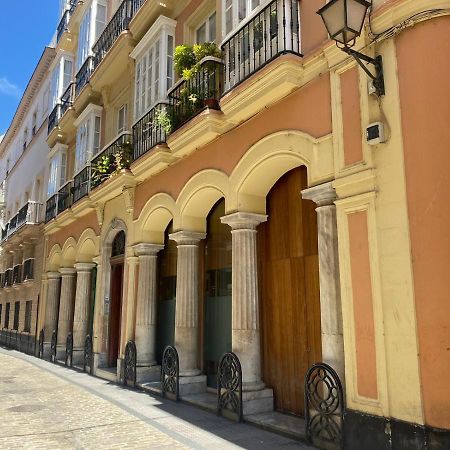 Apartamento Colon 1451 - Pleno Centro Y Wifi Gratis Кадис Экстерьер фото
