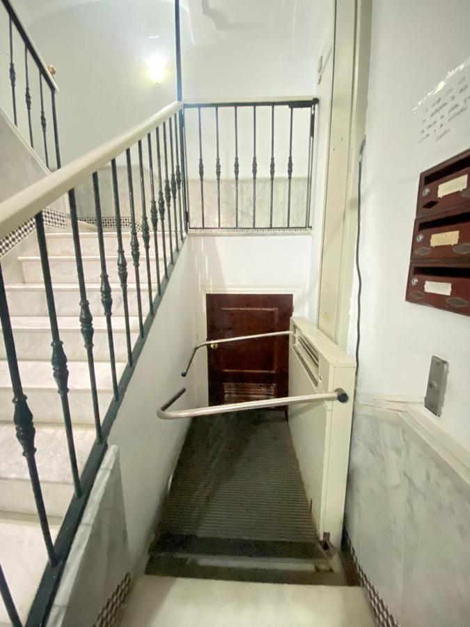 Apartamento Colon 1451 - Pleno Centro Y Wifi Gratis Кадис Экстерьер фото